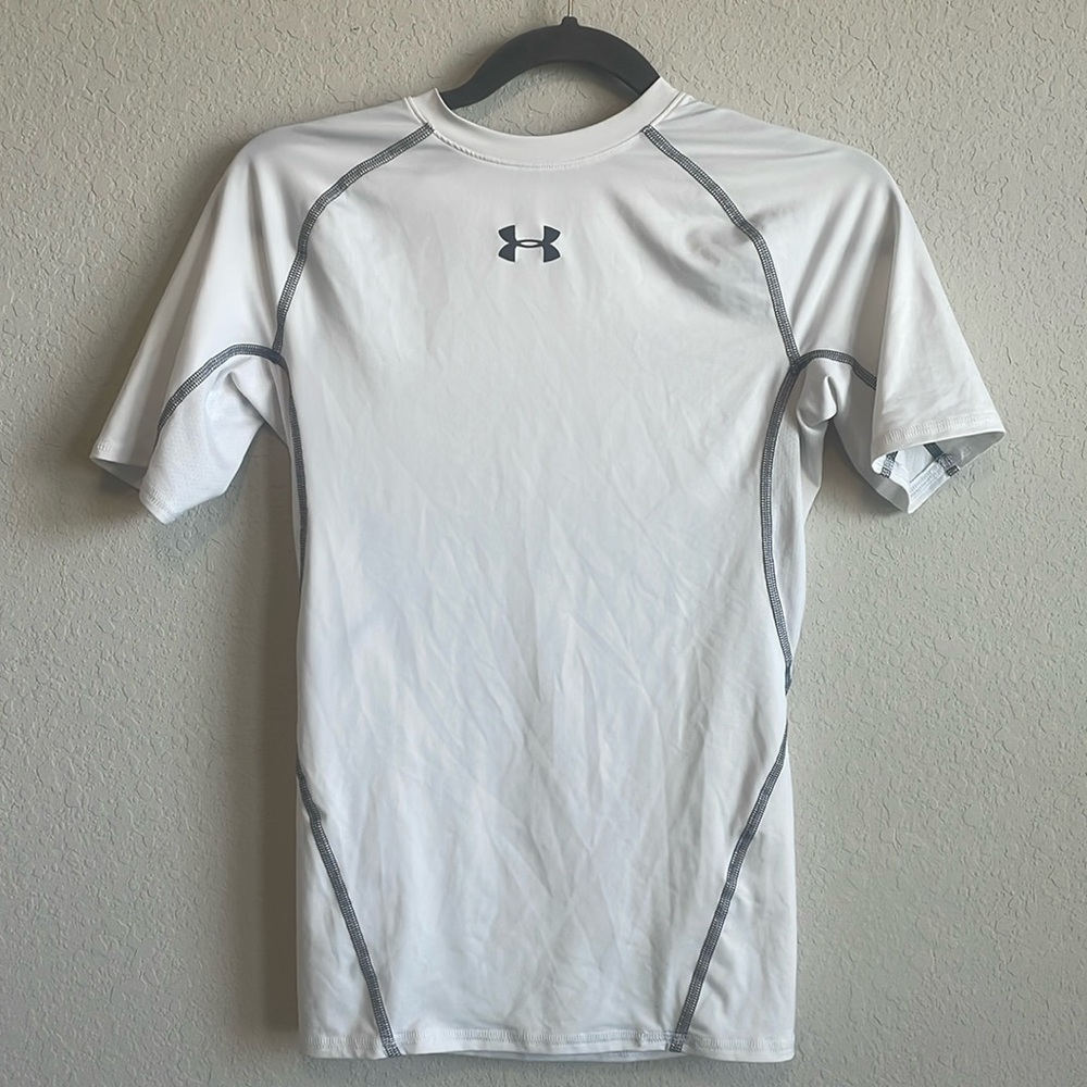 Under armor muscle T-shirt